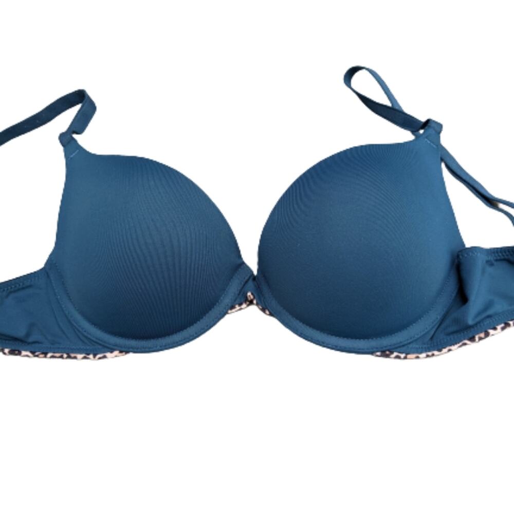 PINK Victoria's Secret Tee Shirt Push-up Bra 34B